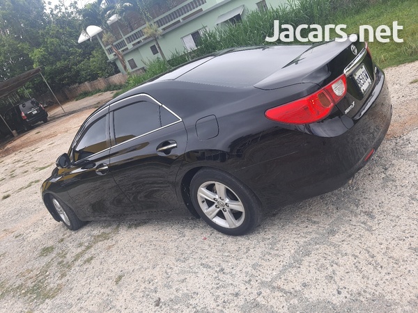 Toyota Mark X 2,0L 2010-2
