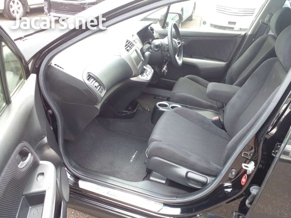 Honda Stream 1,8L 2012-9