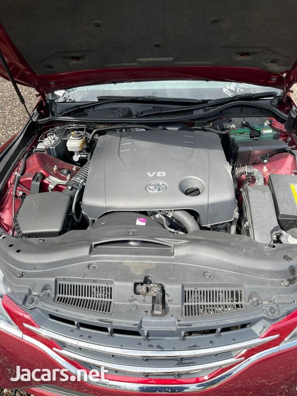 Toyota Mark X 2,5L 2016-10