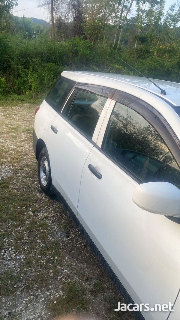 Nissan AD Wagon 1,5L 2016-6