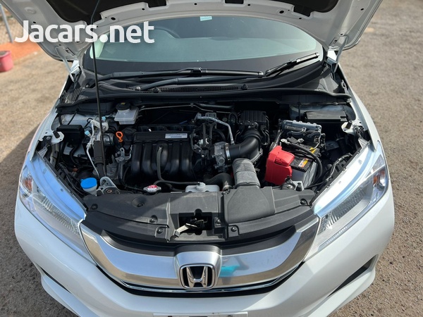 Honda Grace 1,5L 2017-8