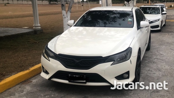 Toyota Mark X 2,5L 2013-9
