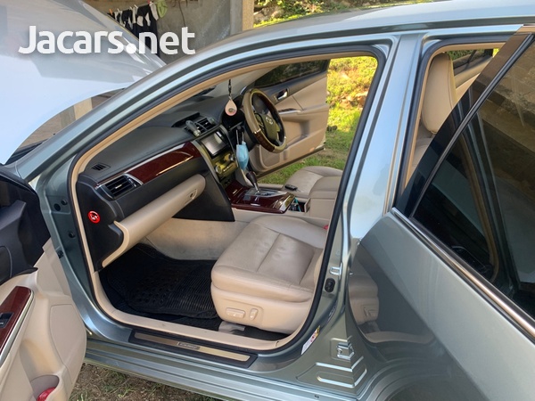 Toyota Camry 2,5L 2015-4