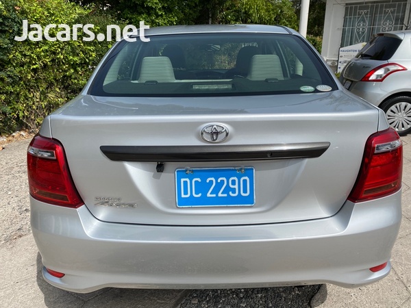 Toyota Axio 1,3L 2017-4