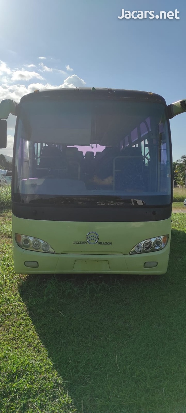 Golden Dragon Bus-1