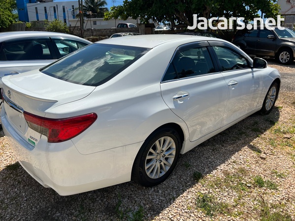 Toyota Mark X 2,5L 2015-4