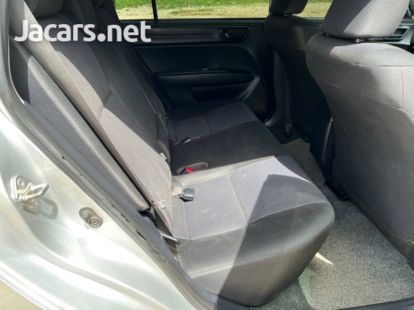 Toyota Fielder 1,5L 2015-8