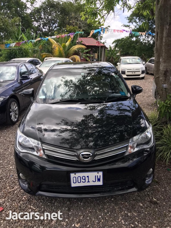 Toyota Axio 1,5L 2012-1