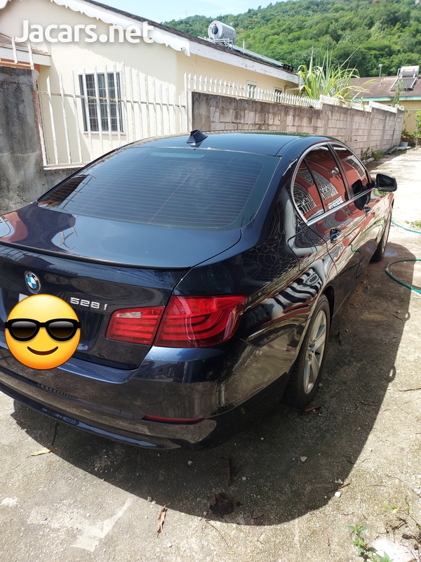 BMW 5-Series 2,0L 2012-2