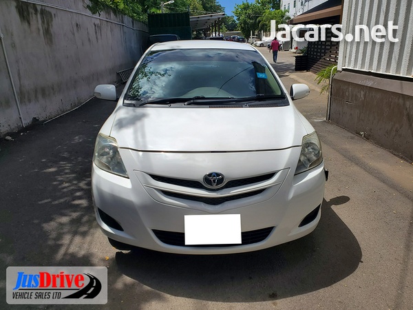 Toyota Belta 1,3L 2012-2