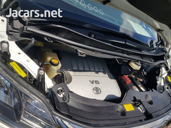 Toyota Vellfire 3,5L 2013-9