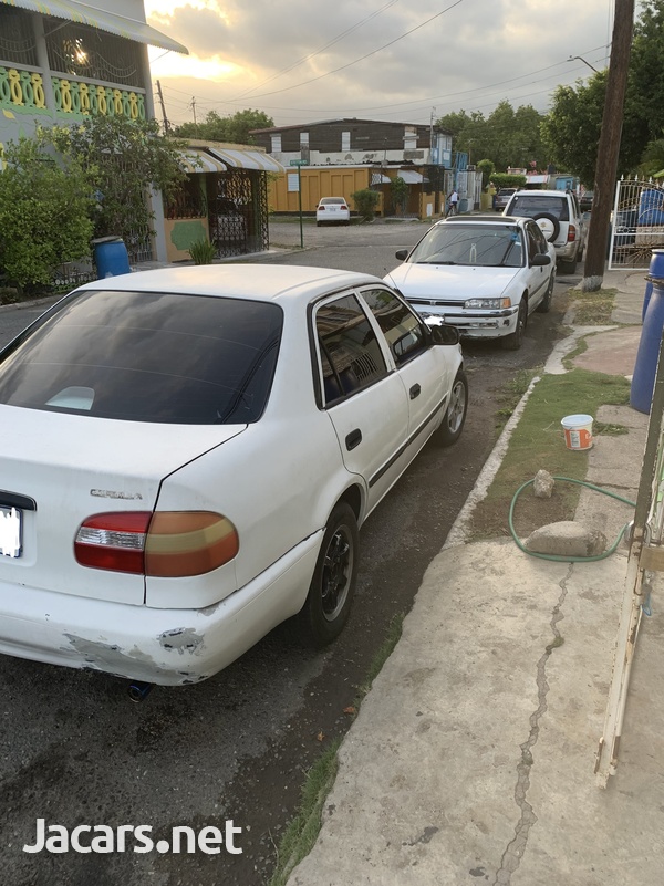 Toyota Corolla 1,8L 1999-8