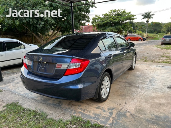 Honda Civic 1,6L 2014-5
