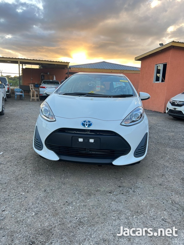 Toyota Aqua 2,5L 2017-2