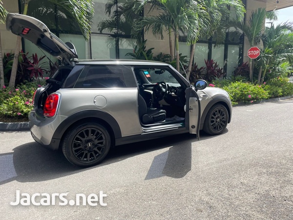 Mini Cooper 1,5L 2018-3
