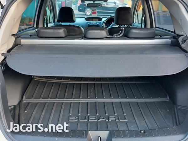 Subaru XV 2,0L 2013-6