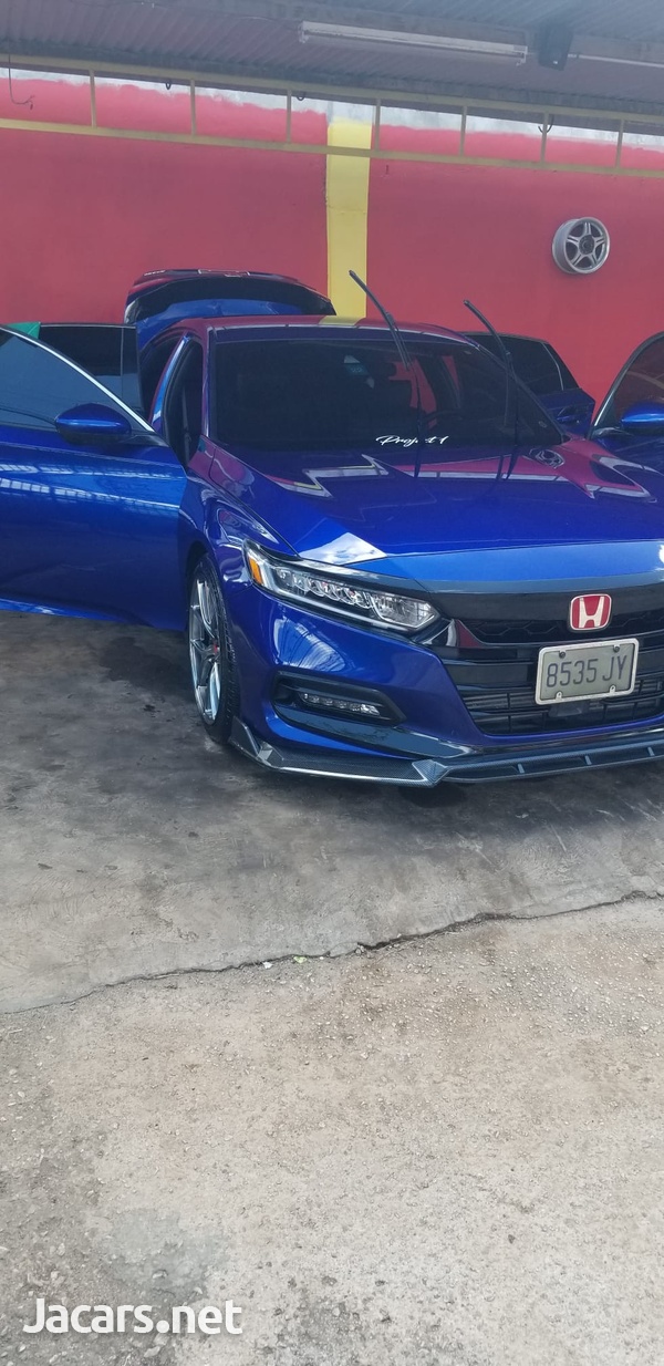 Honda Accord 1,5L 2018-4