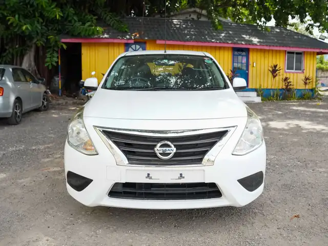 Nissan Latio