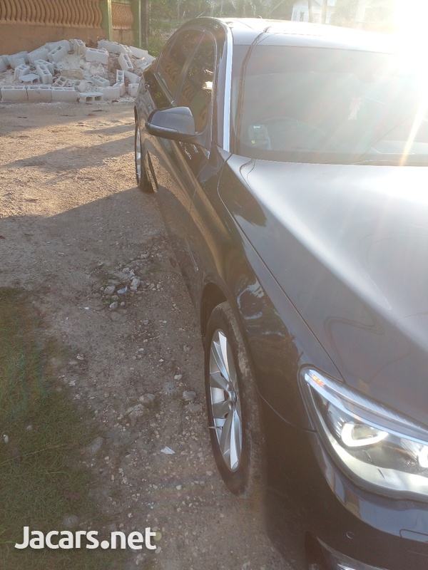 BMW 7-Series 3,0L 2015-8