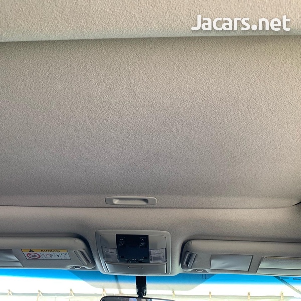 Toyota Land Cruiser Prado 3,0L 2019-6
