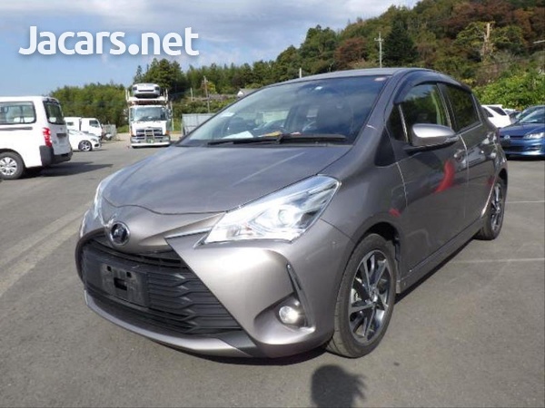 Toyota Vitz 1,3L 2017-3