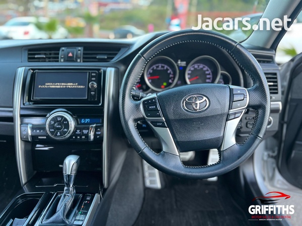 Toyota Mark X 2,5L 2017-9