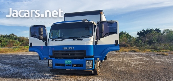 2010 Isuzu Forward-6