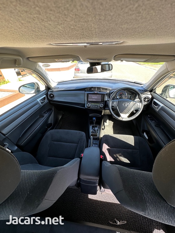 Toyota Axio 1,5L 2015-11