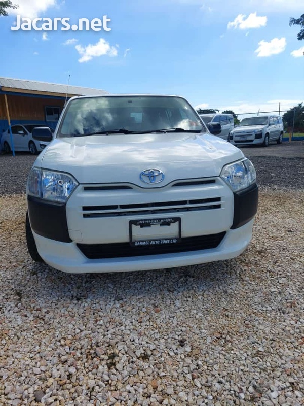 Toyota Probox 1,3L 2014-1