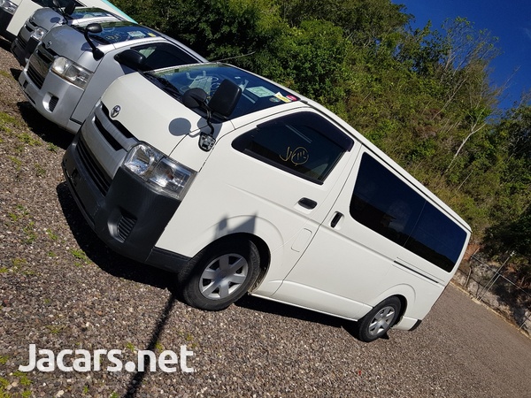 2016 Toyota Hiace-6