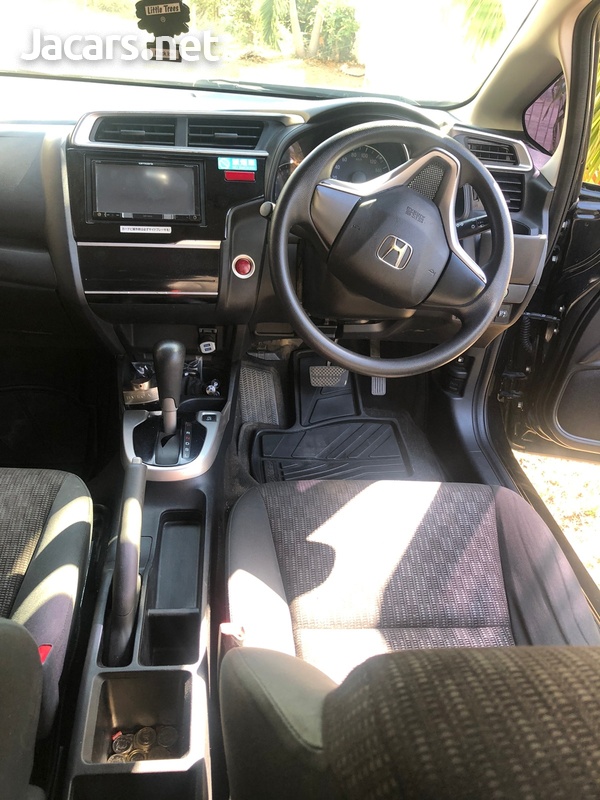 Honda Fit 1,3L 2015-7