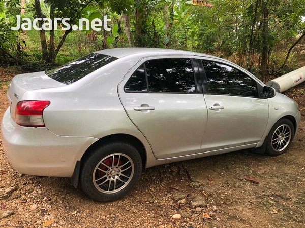 Toyota Yaris 1,6L 2008-8
