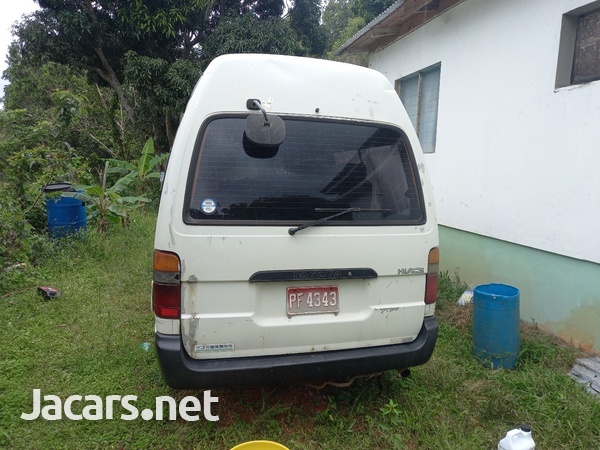 Toyota Hiace 5,0L 2004-2