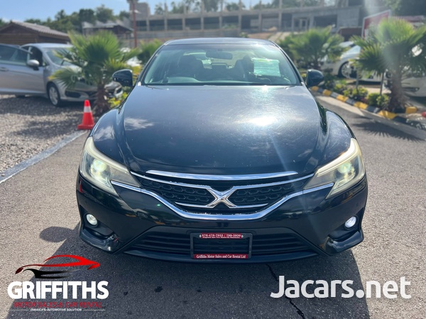 Toyota Mark X 2,5L 2013-1