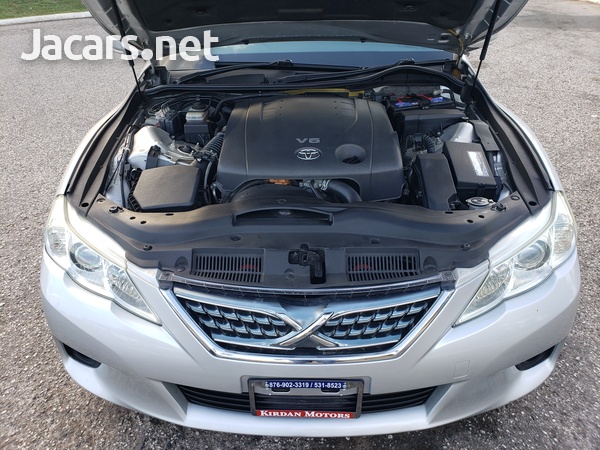 Toyota Mark X 2,5L 2012-6