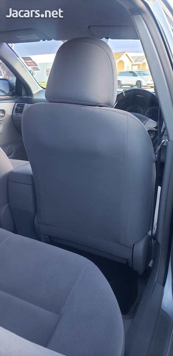 Toyota Axio 1,5L 2012-5