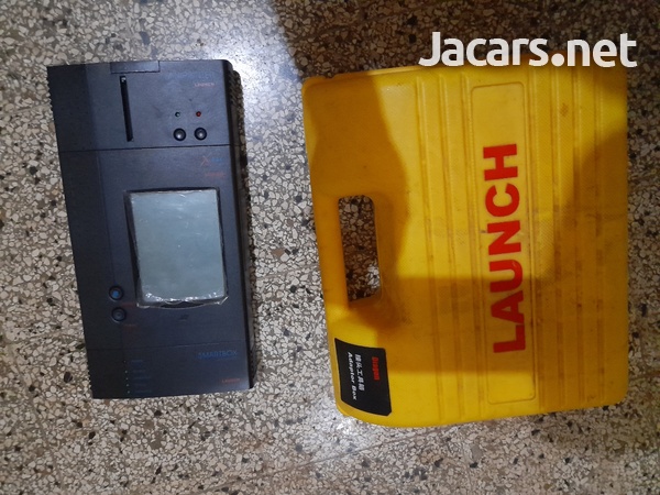 Launch scan tool and connectors F.S-1