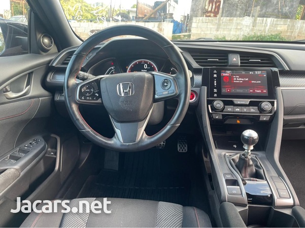 Honda Civic 1,8L 2018-7
