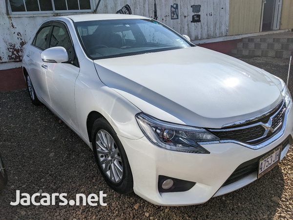 Toyota Mark X 2,4L 2014-14
