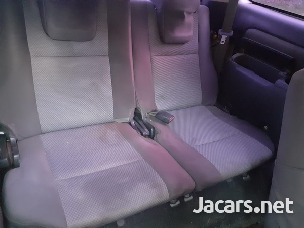 Toyota Wish 1,8L 2005-6