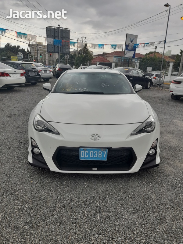 Toyota GT86 2,0L 2015-3