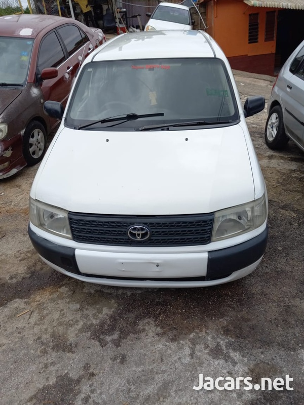 Toyota Probox 1,5L 2010-1