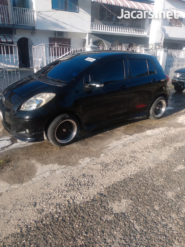 Toyota Vitz 1,0L 2009-3