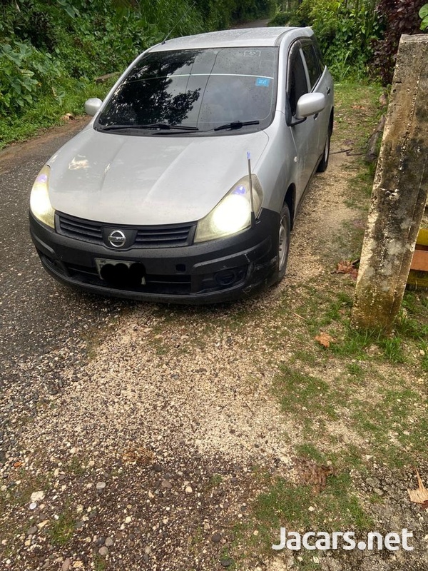 Nissan AD Wagon 1,5L 2012-2