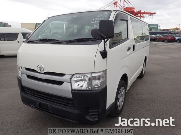 Toyota Hiace 3,0L 2017-3