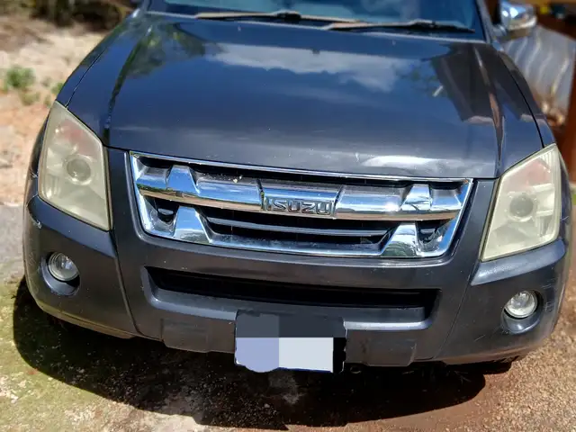 Isuzu D-MAX 2011, Manchester