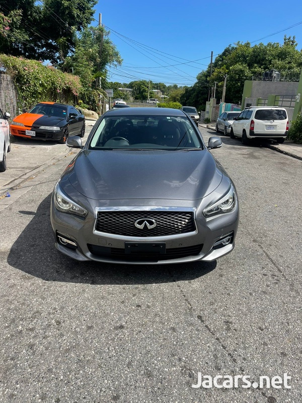 Nissan Skyline 3,5L 2016-1