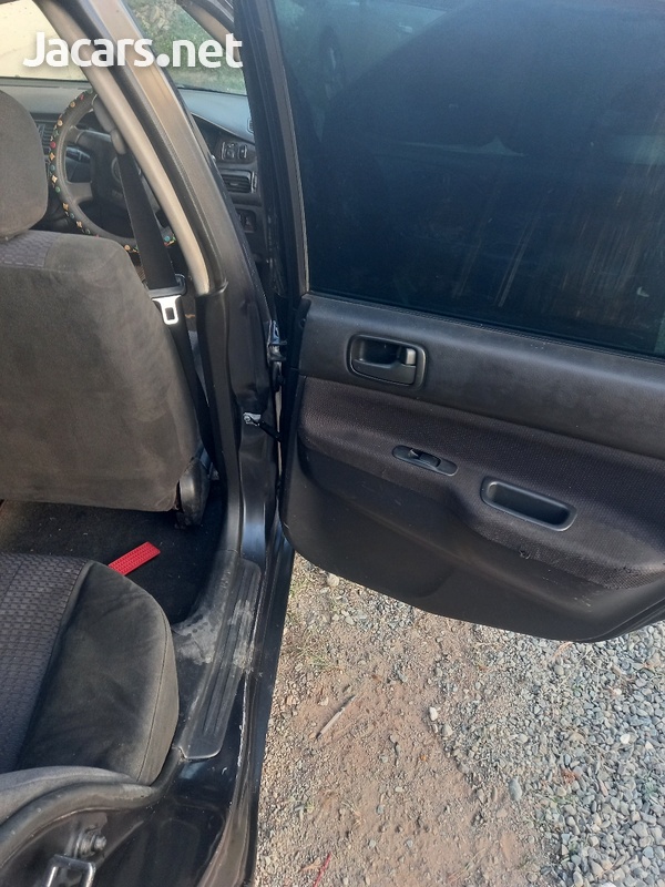 Mitsubishi Lancer 1,5L 2002-3