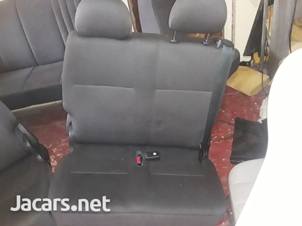 ORIGINAL FOLDING SEATS FOR REAR OF BRAWD TOYOTA HIACE.886 3621268-2