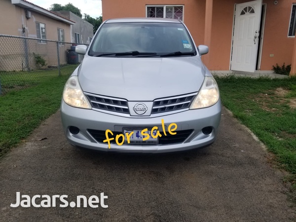 Nissan Tiida 1,5L 2012-1